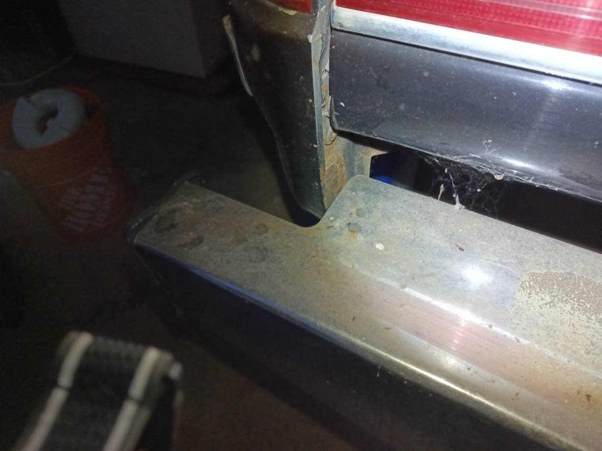 Ford-f-250-diesel-1985-black-12