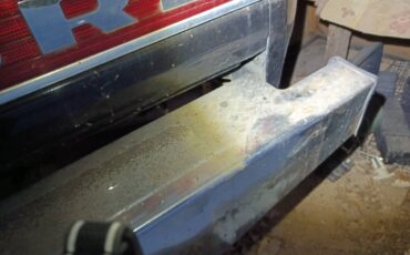 Ford-f-250-diesel-1985-black-13