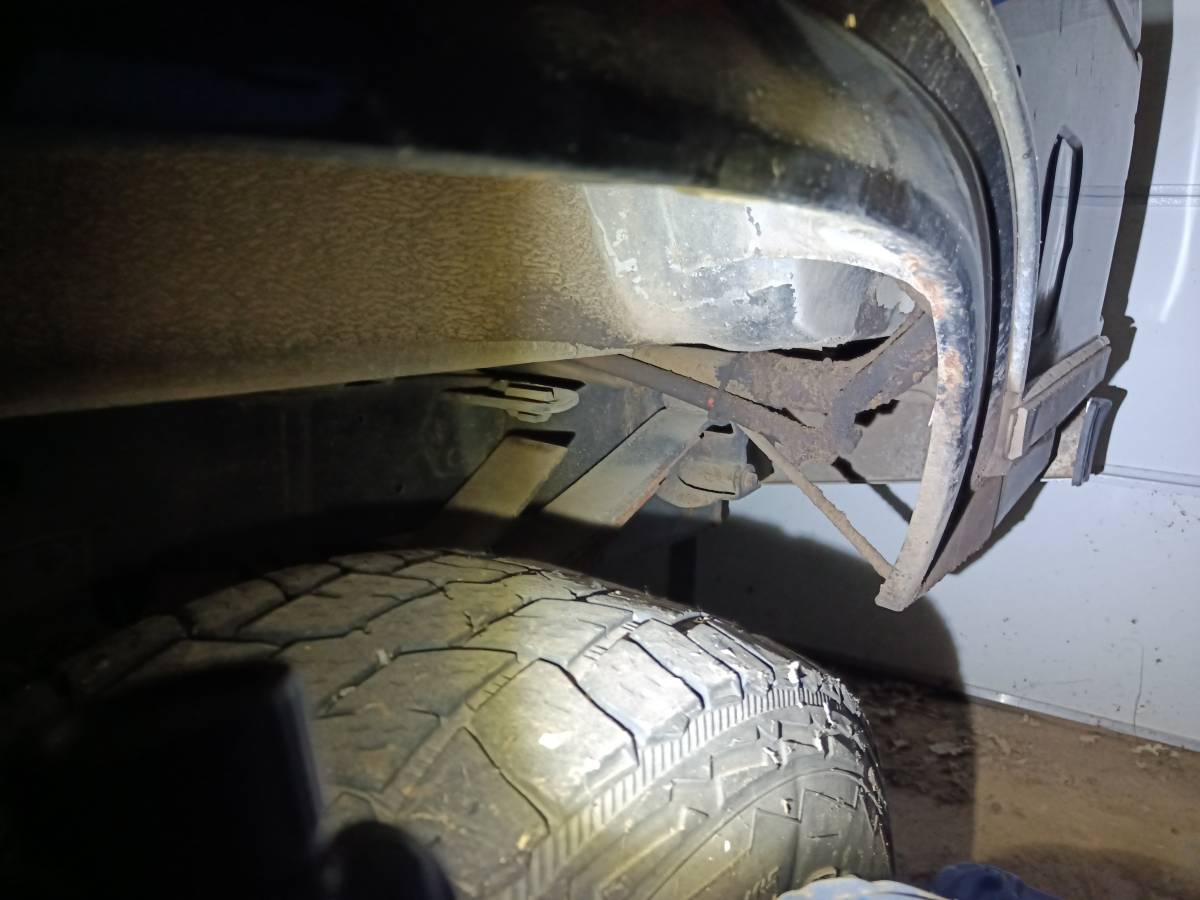 Ford-f-250-diesel-1985-black-15