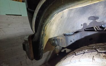 Ford-f-250-diesel-1985-black-9