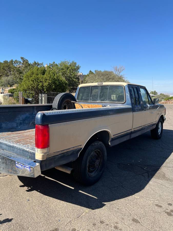 Ford-f-250-diesel-1987-blue-2