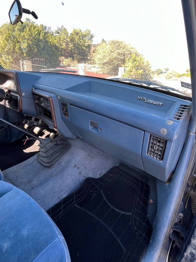 Ford-f-250-diesel-1987-blue-7