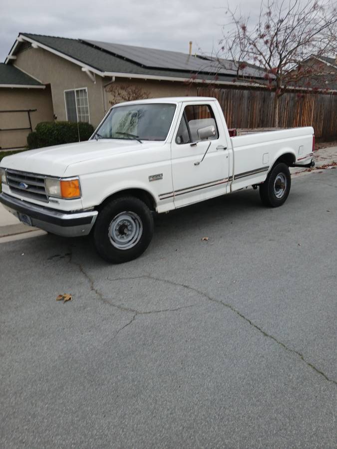 Ford-f-250-diesel-1991-white-1