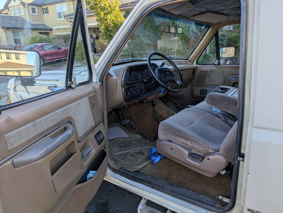 Ford-f-250-diesel-1991-white-5