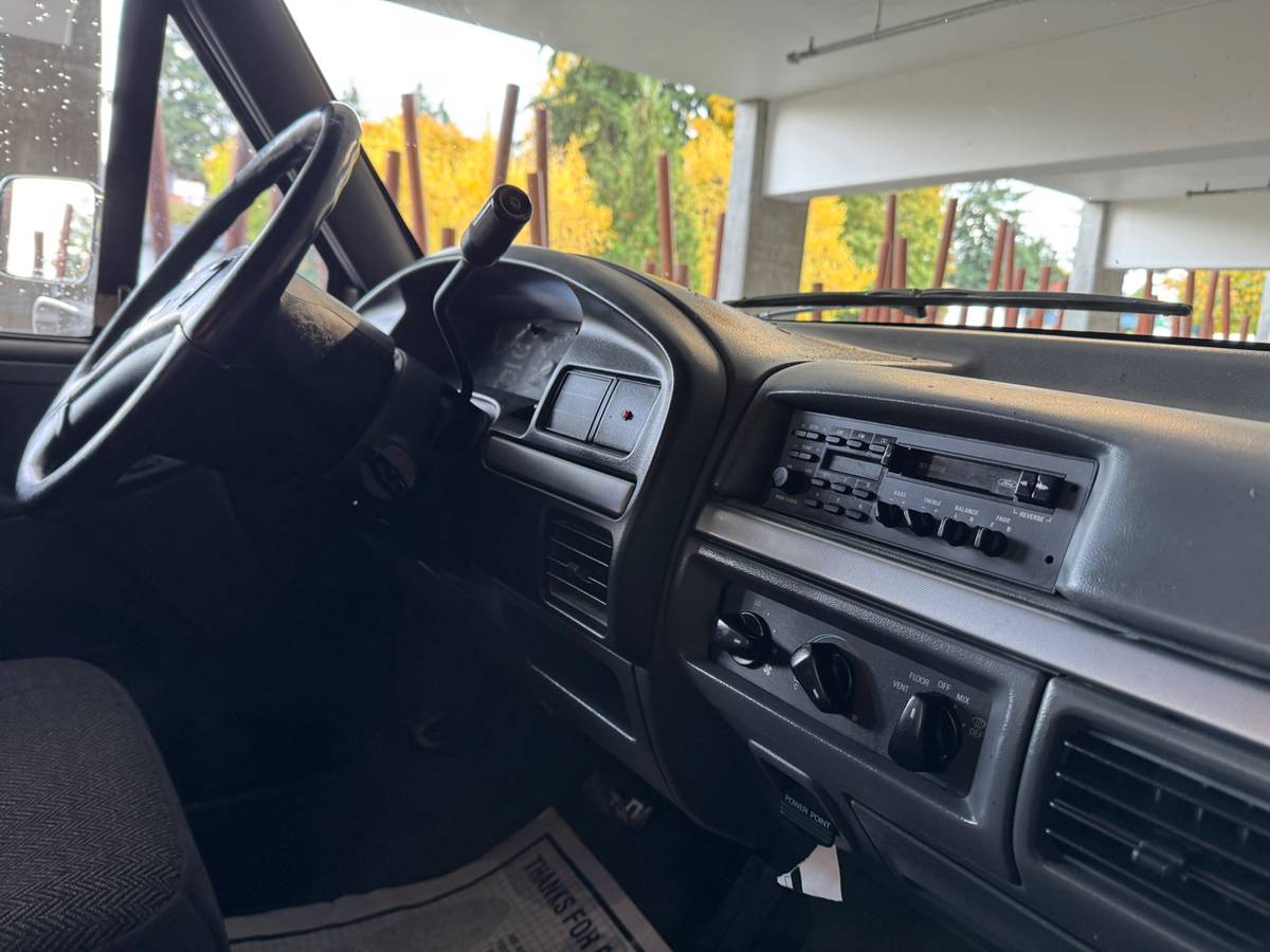 Ford-f-250-diesel-1993-silver-14