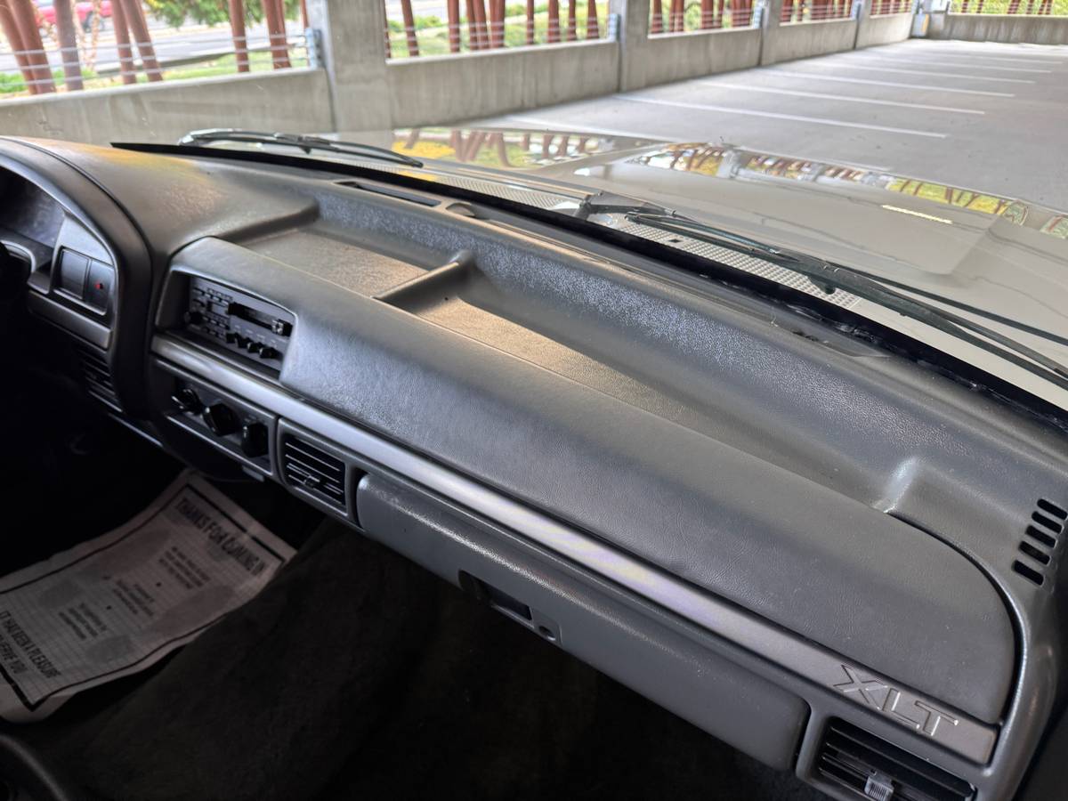 Ford-f-250-diesel-1993-silver-16