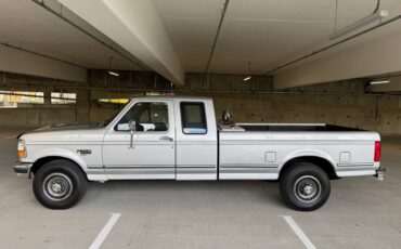Ford-f-250-diesel-1993-silver-4