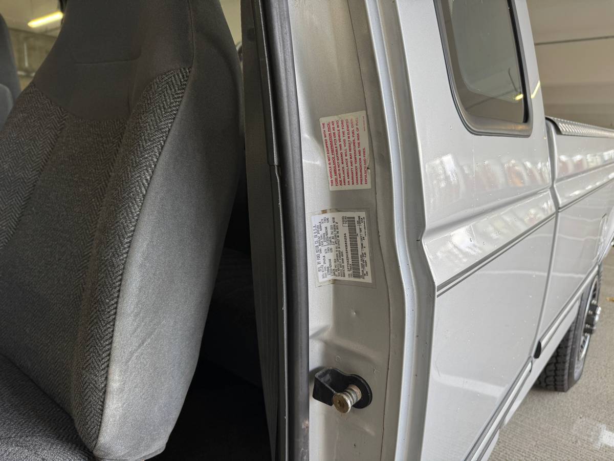 Ford-f-250-diesel-1993-silver-41