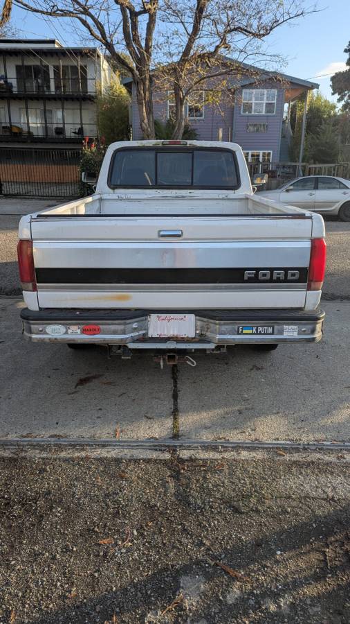 Ford-f-250-diesel-1995-white-2