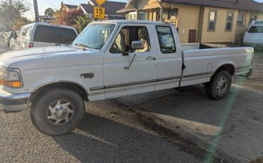 Ford-f-250-diesel-1995-white-3
