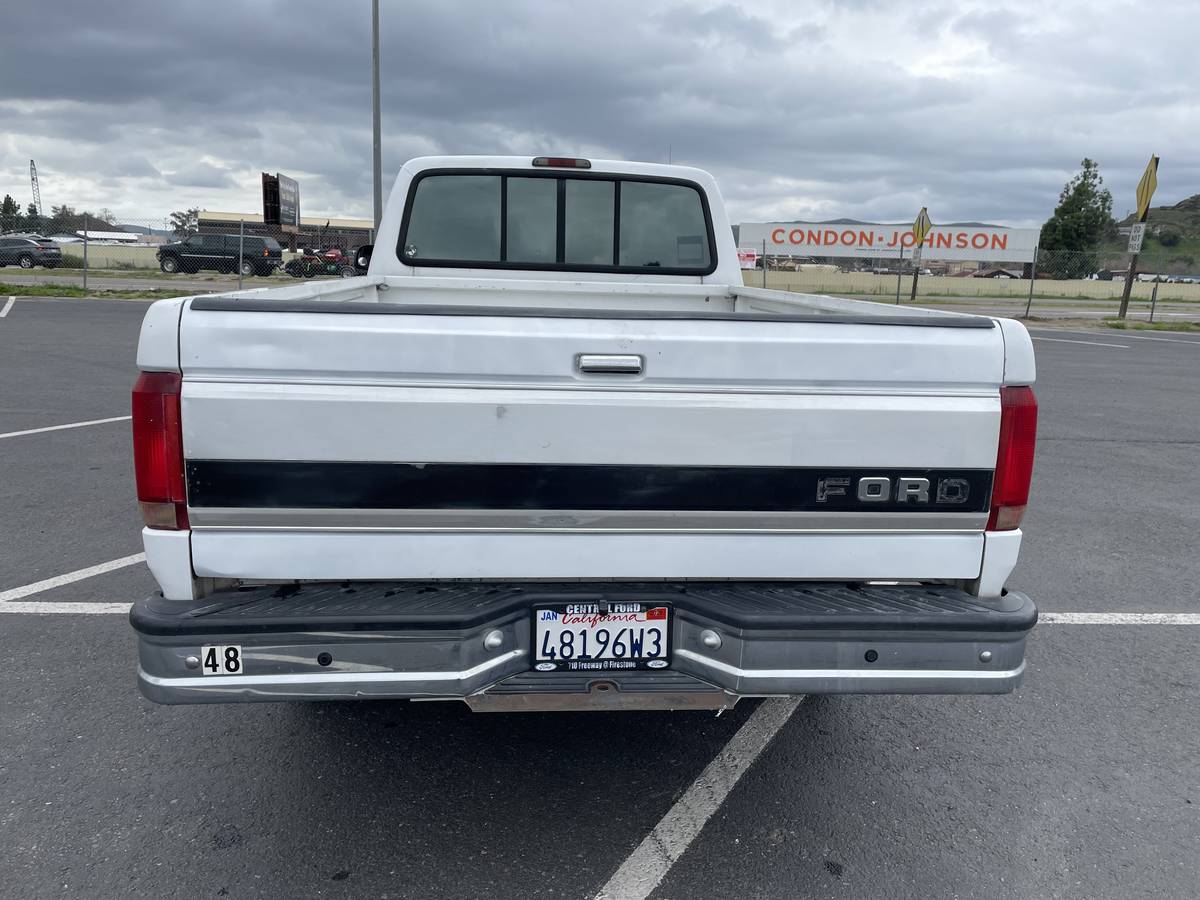 Ford-f-250-square-body-1996-white-5