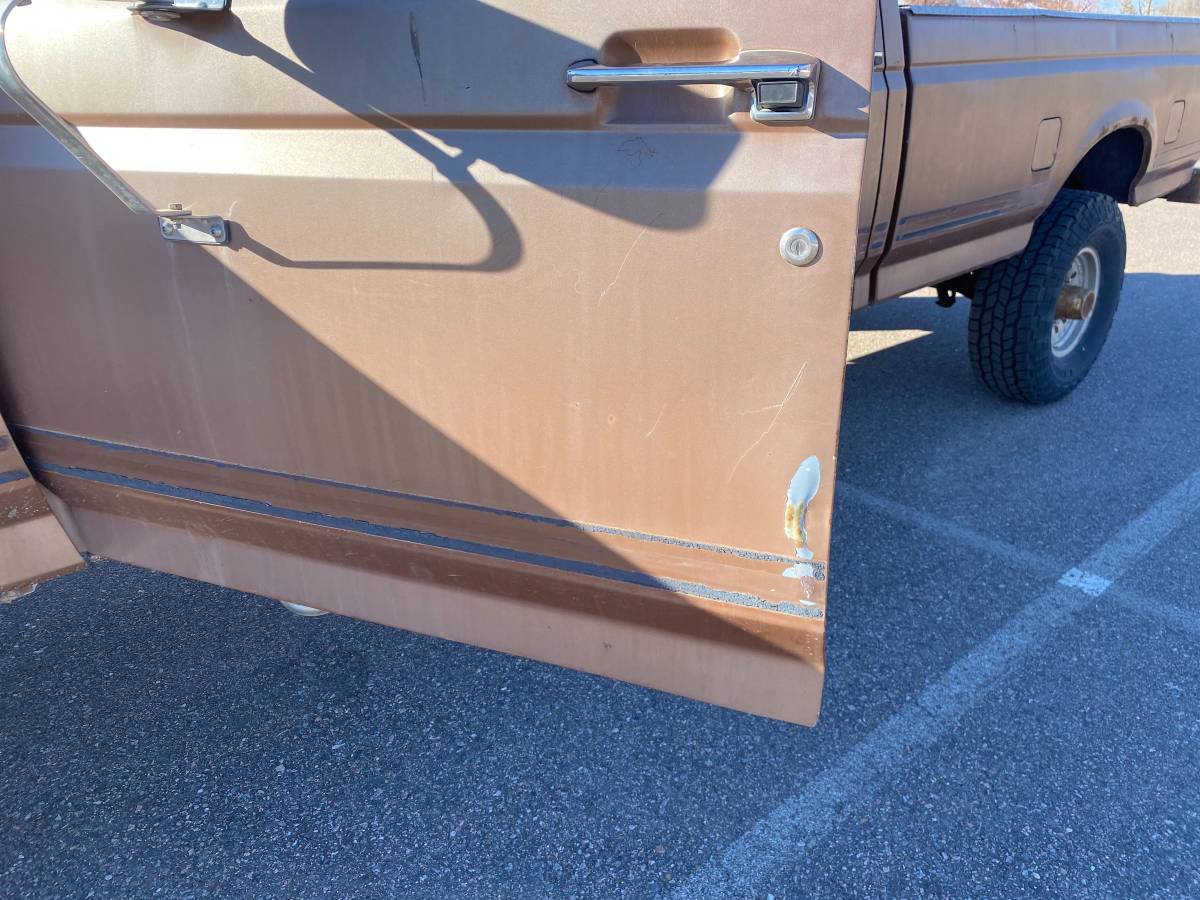 Ford-f-350-1987-brown-14