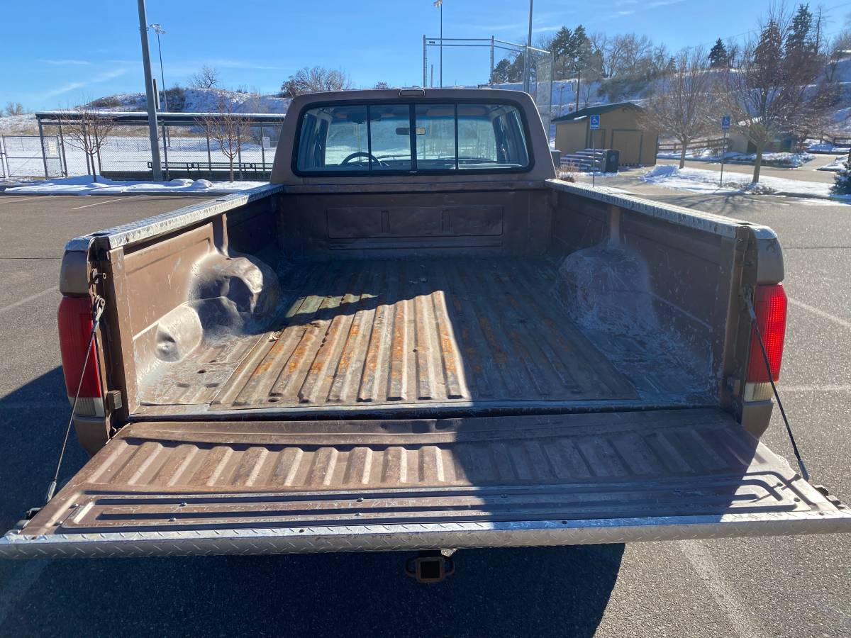 Ford-f-350-1987-brown-3