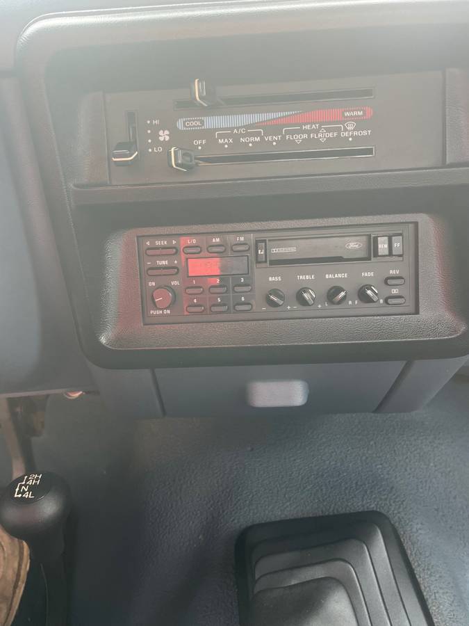 Ford-f-350-4x4-1989-blue-4