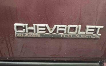 Ford-f-350-diesel-1993-white