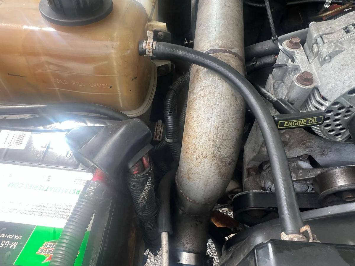 Ford-f-350-diesel-1995-white-5