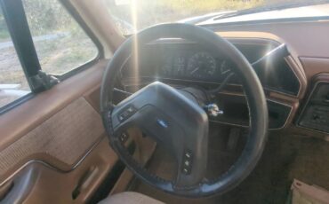 Ford-f-350-lariat-1985-white-2