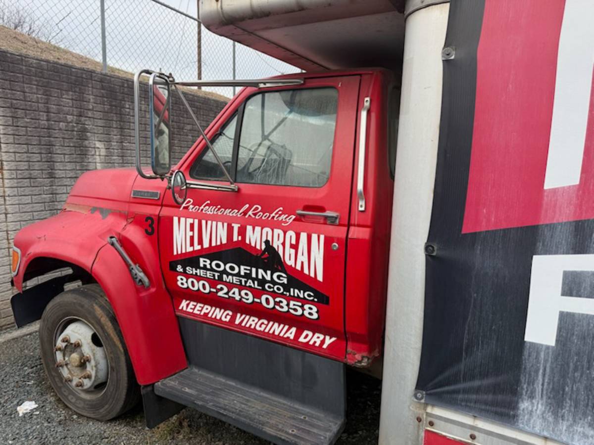 Ford-f-700-low-profile-option-1995-red