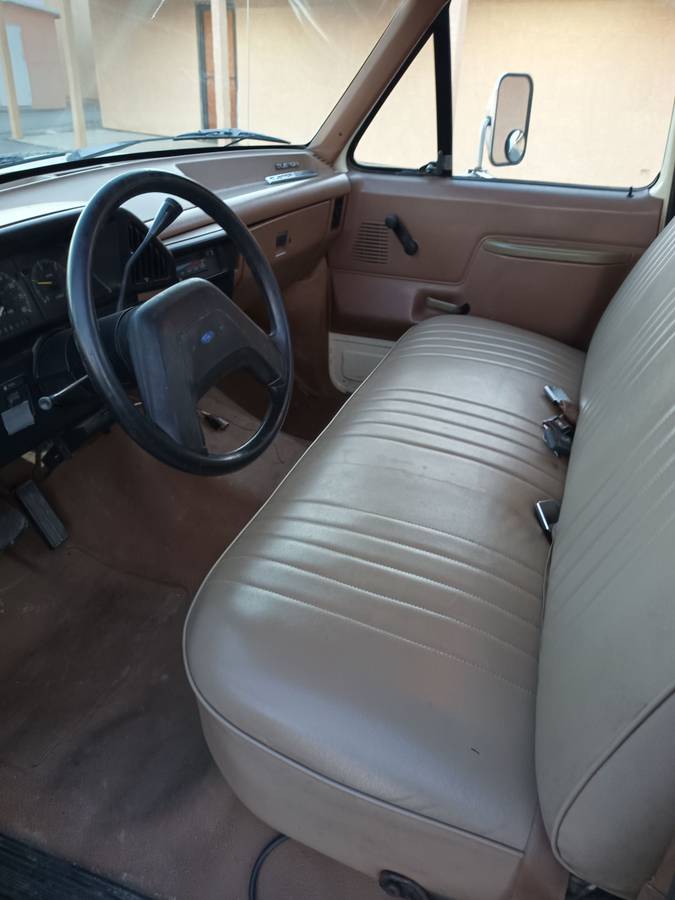 Ford-f-super-duty-diesel-1990-white-6