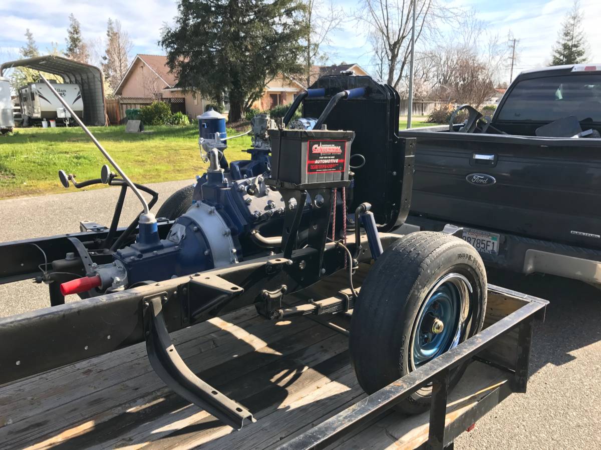 Ford-f1-1948-black-2