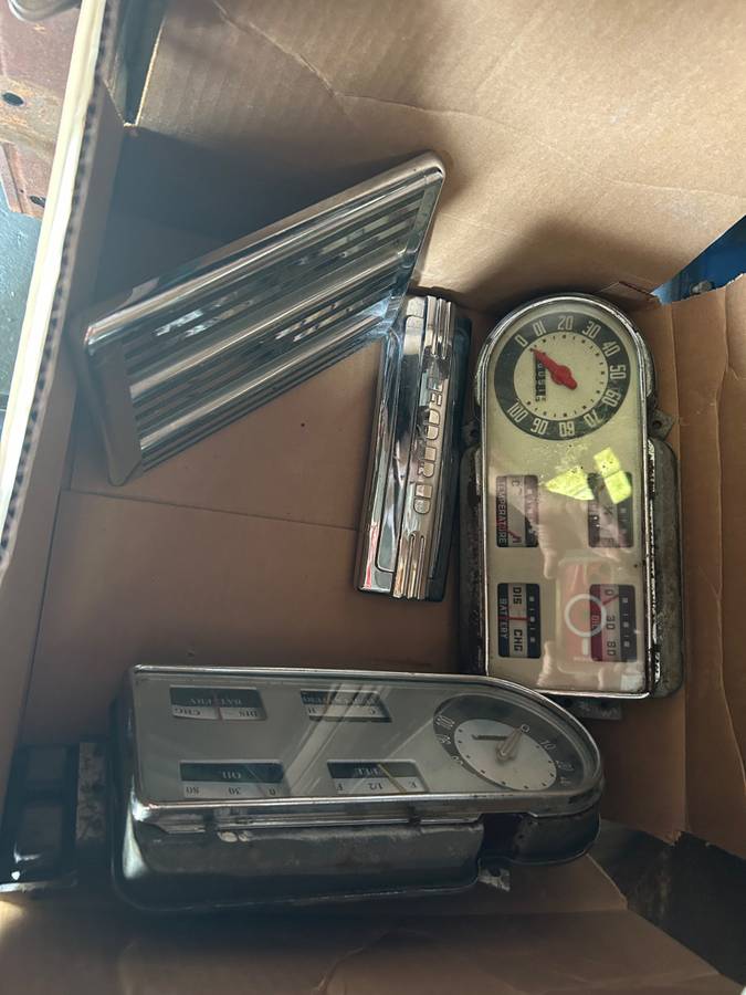 Ford-f1-1948-black-6