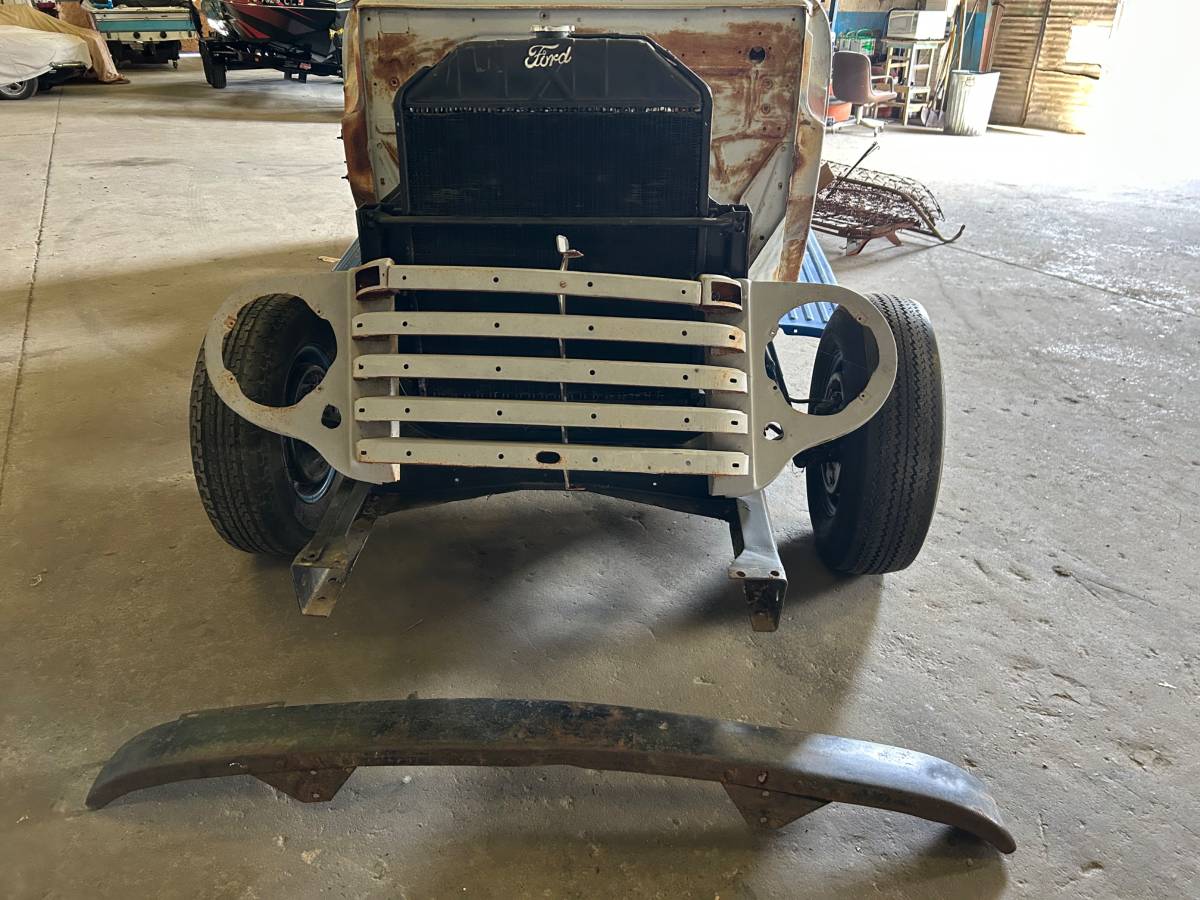 Ford-f1-1948-black-7