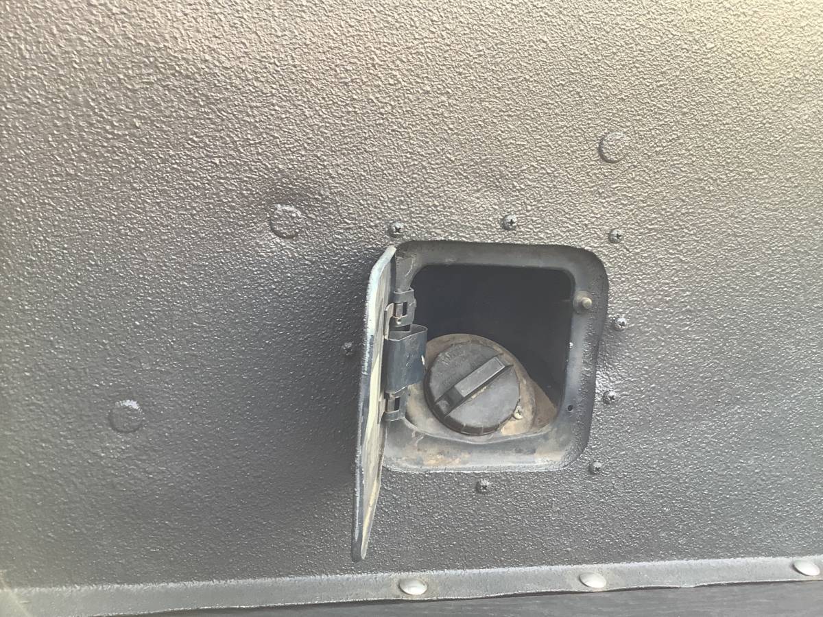 Ford-f1-1952-custom-12