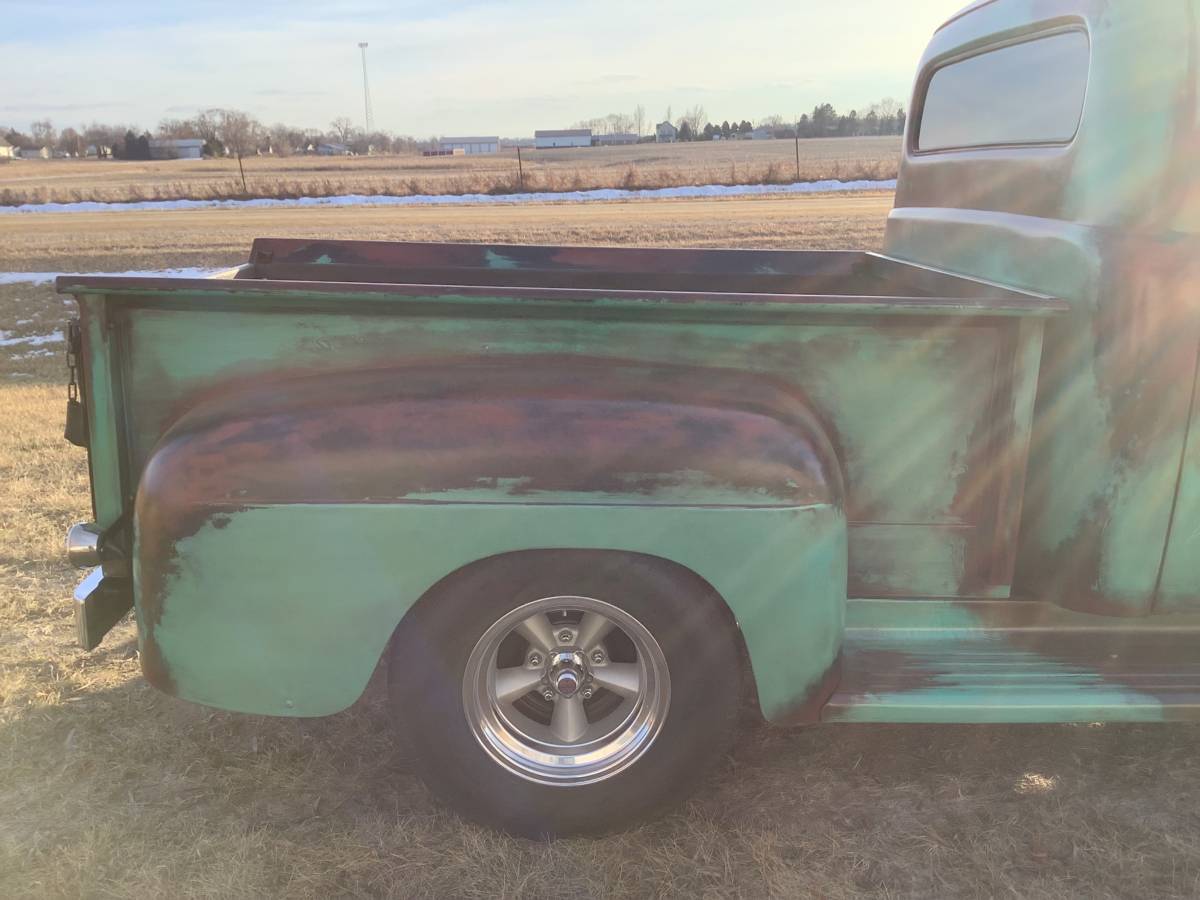 Ford-f1-1952-custom-14