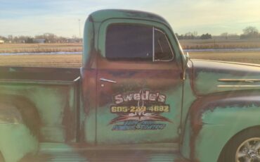 Ford-f1-1952-custom-19