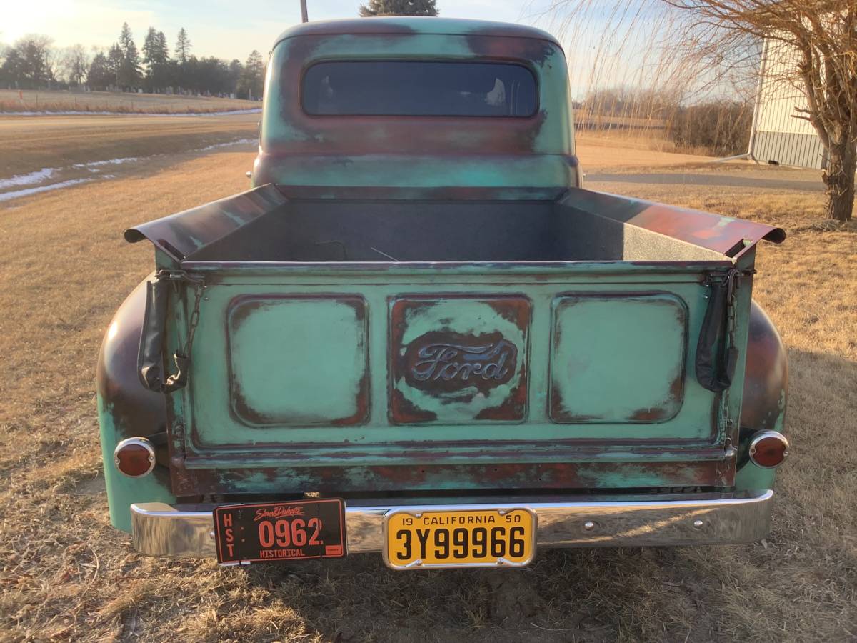 Ford-f1-1952-custom-5