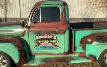 Ford-f1-1952-custom-7