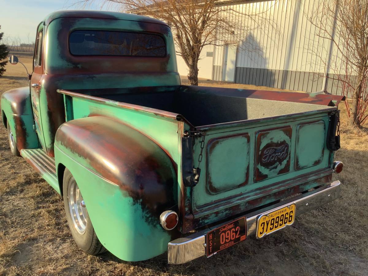 Ford-f1-1952-custom-8