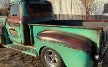 Ford-f1-1952-custom-9