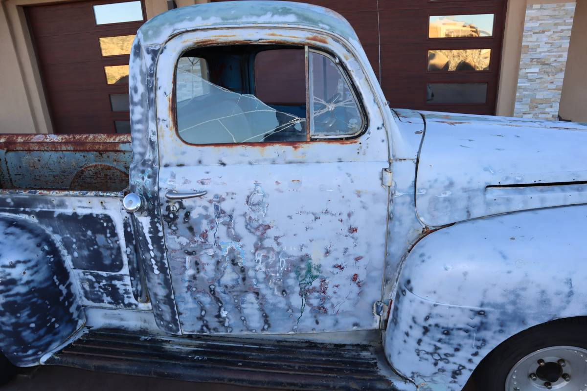 Ford-f1-pickup-1948-custom-4