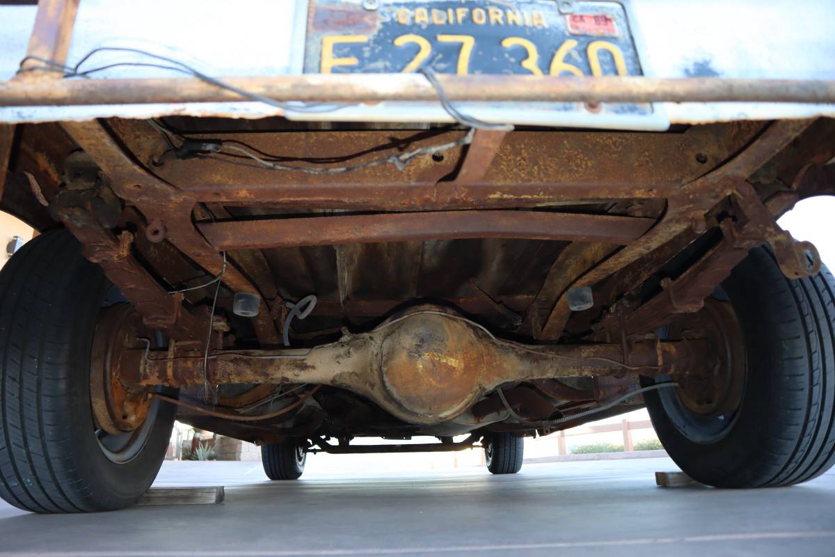 Ford-f1-pickup-1948-custom-7
