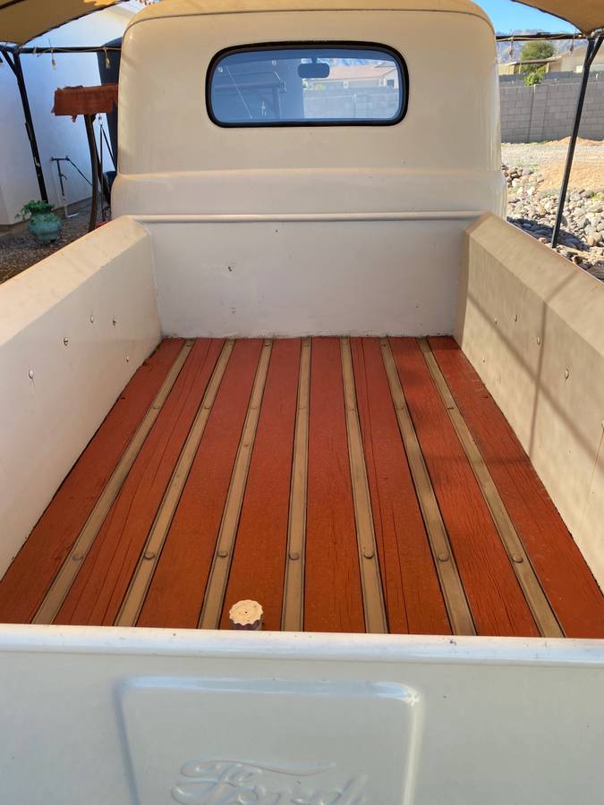 Ford-f1-pickup-1949-brown-2