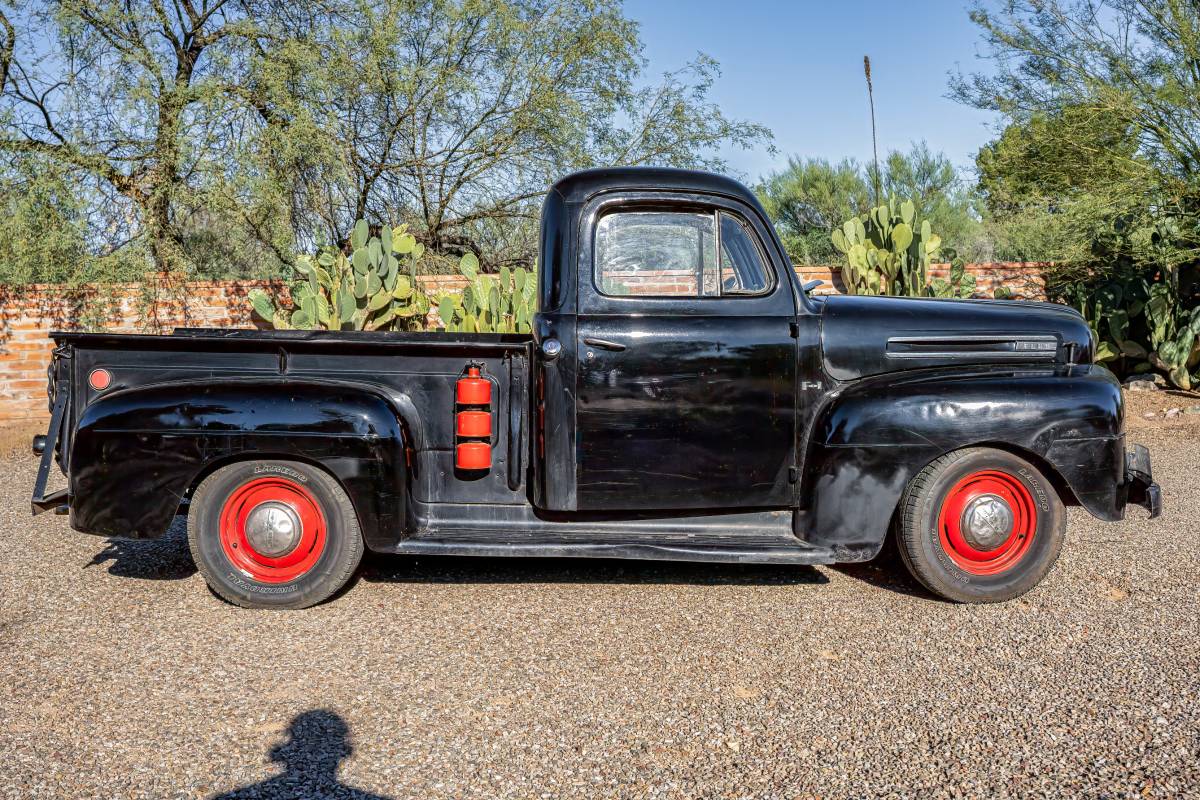 Ford-f100-1949-black-8