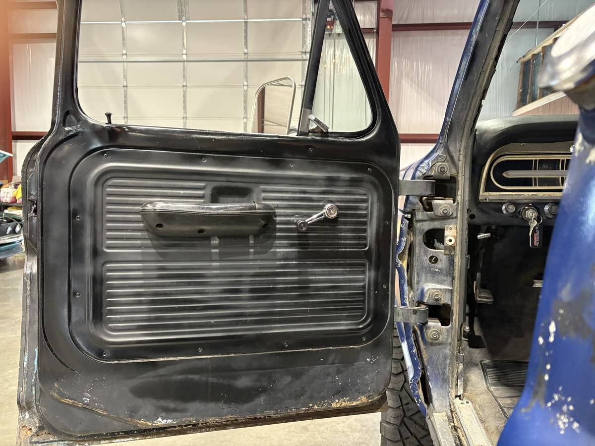 Ford-f100-1970-blue-11