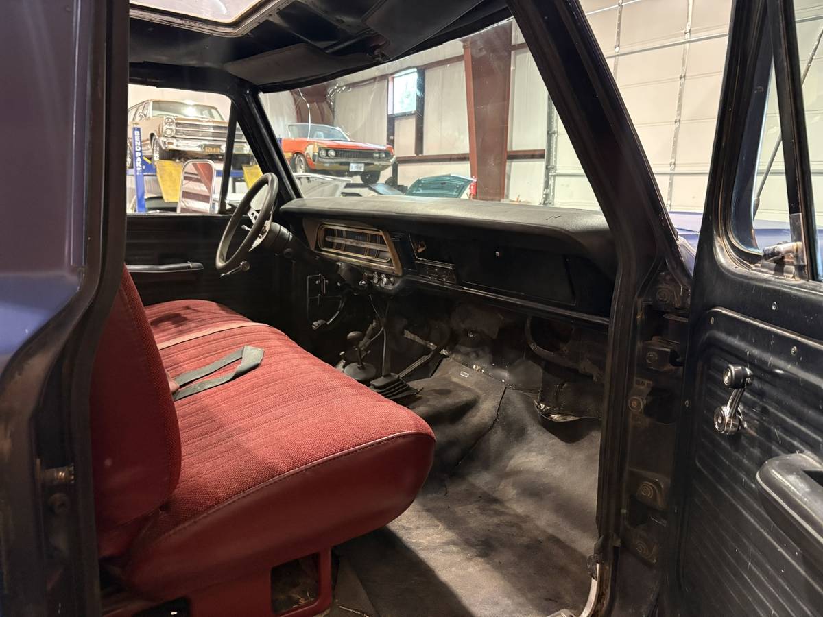 Ford-f100-1970-blue-17