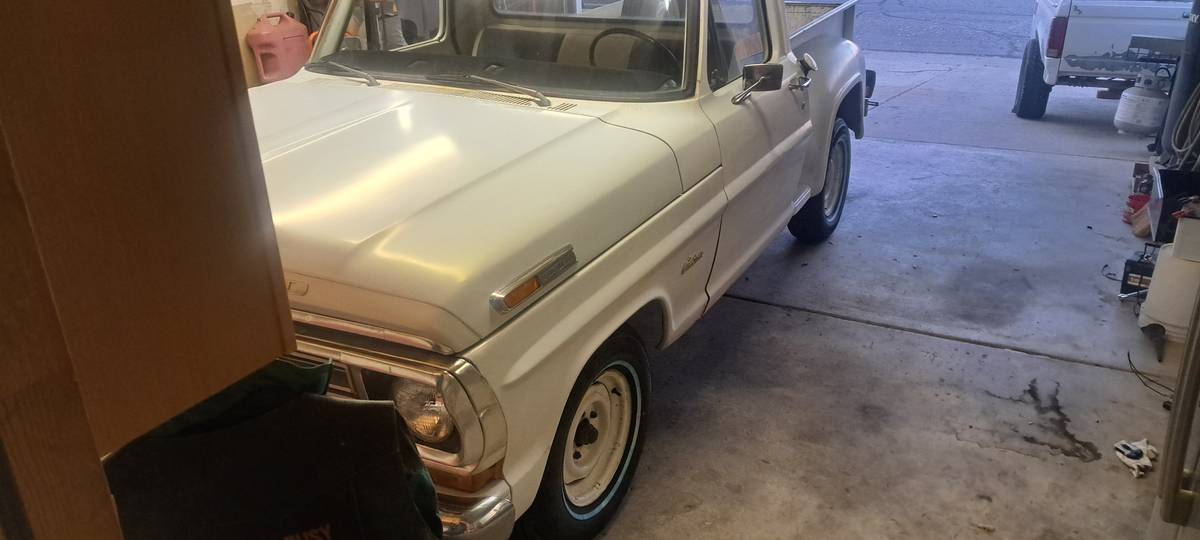 Ford-f100-1972-white-10