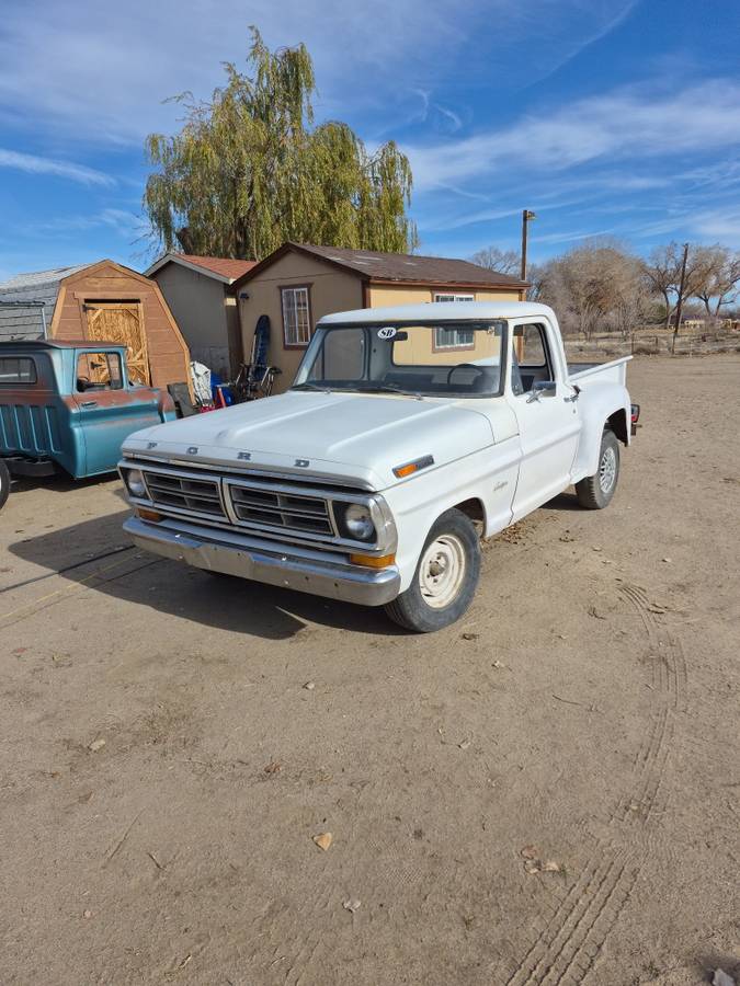 Ford-f100-1972-white-2