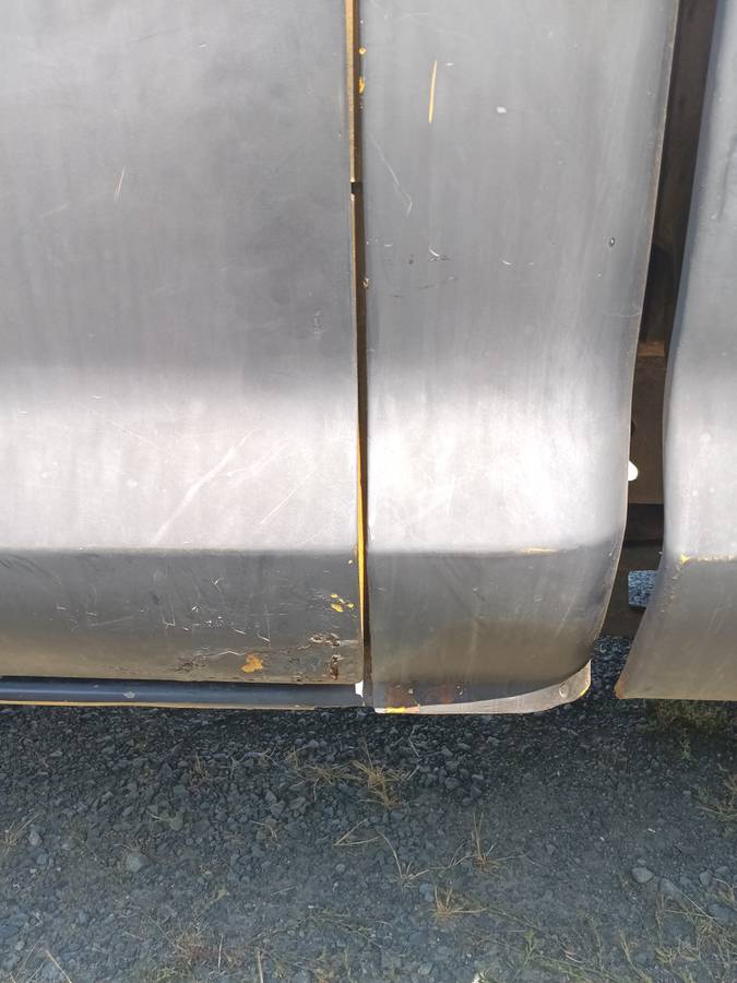 Ford-f100-4x4-1973-black-1