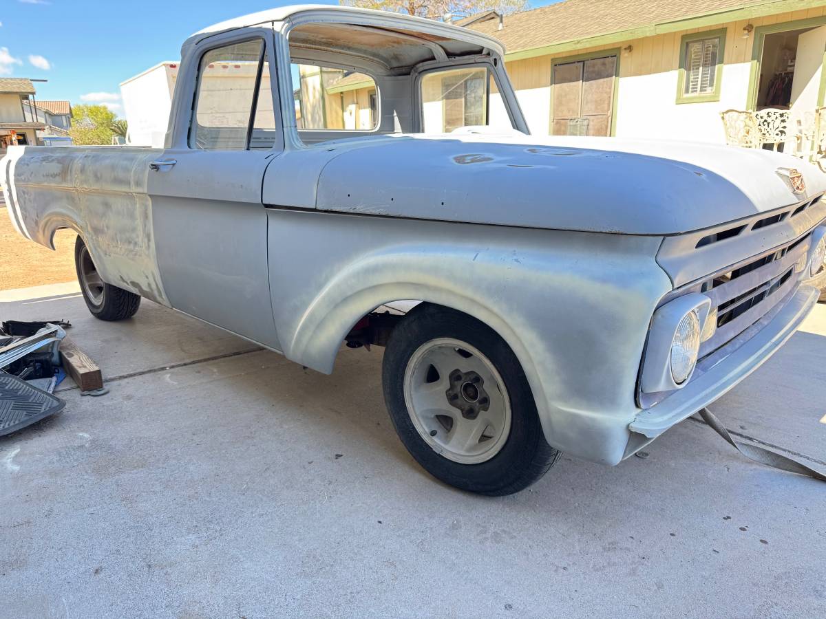 Ford-f100-bronco-1961-14