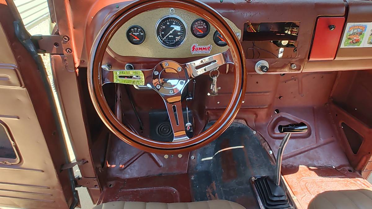 Ford-f100-custom-1950-23