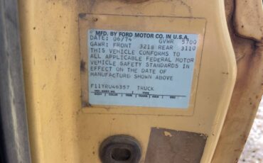 Ford-f100-custom-1974-yellow-3