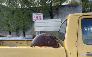 Ford-f100-custom-1974-yellow-4