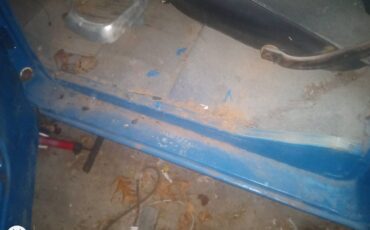 Ford-f100-custom-cab-1966-blue-10