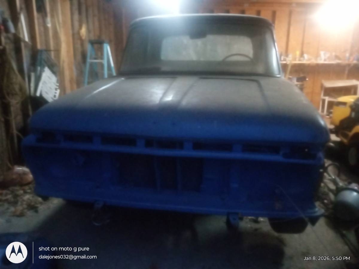 Ford-f100-custom-cab-1966-blue-5