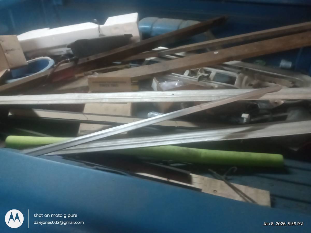 Ford-f100-custom-cab-1966-blue-8