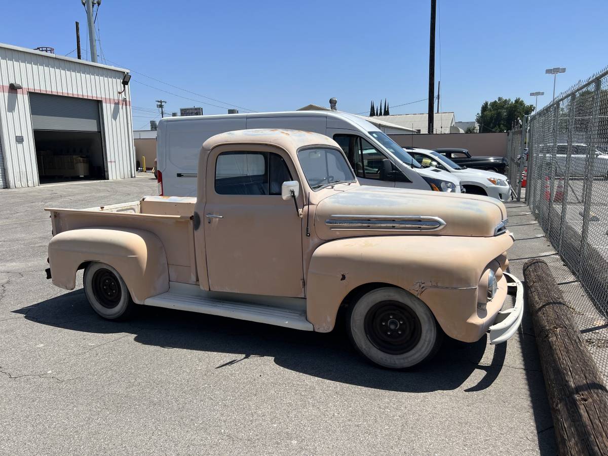 Ford-f100-pickup-1951-yellow-2